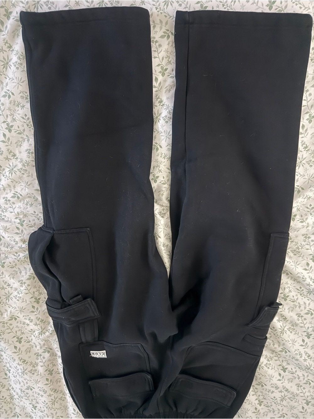 Black Men's Cargo Joggers Sweatpants - Comfortable Everyday Fit